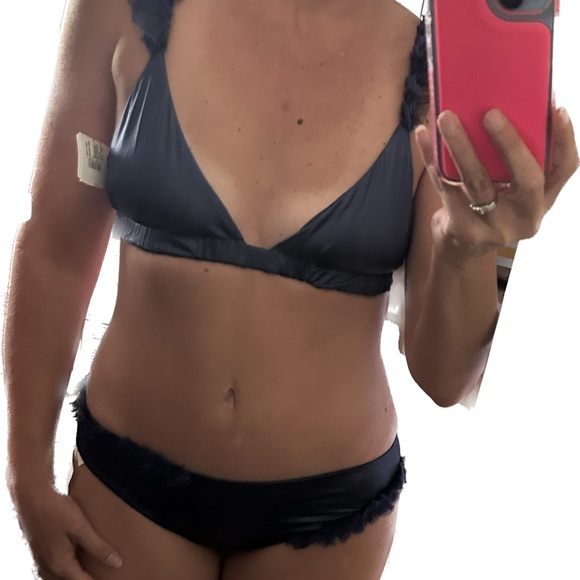 More noir baby blue ruffle bikini - Picture 2 of 8